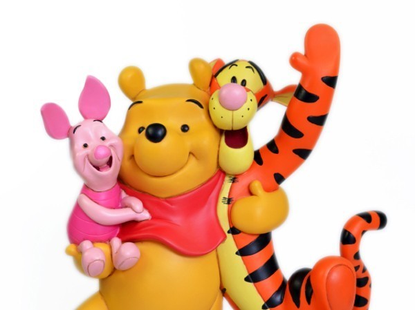 Signwriting company forced to pull “violent” image of Winnie the Pooh pointing a gun at Tigger